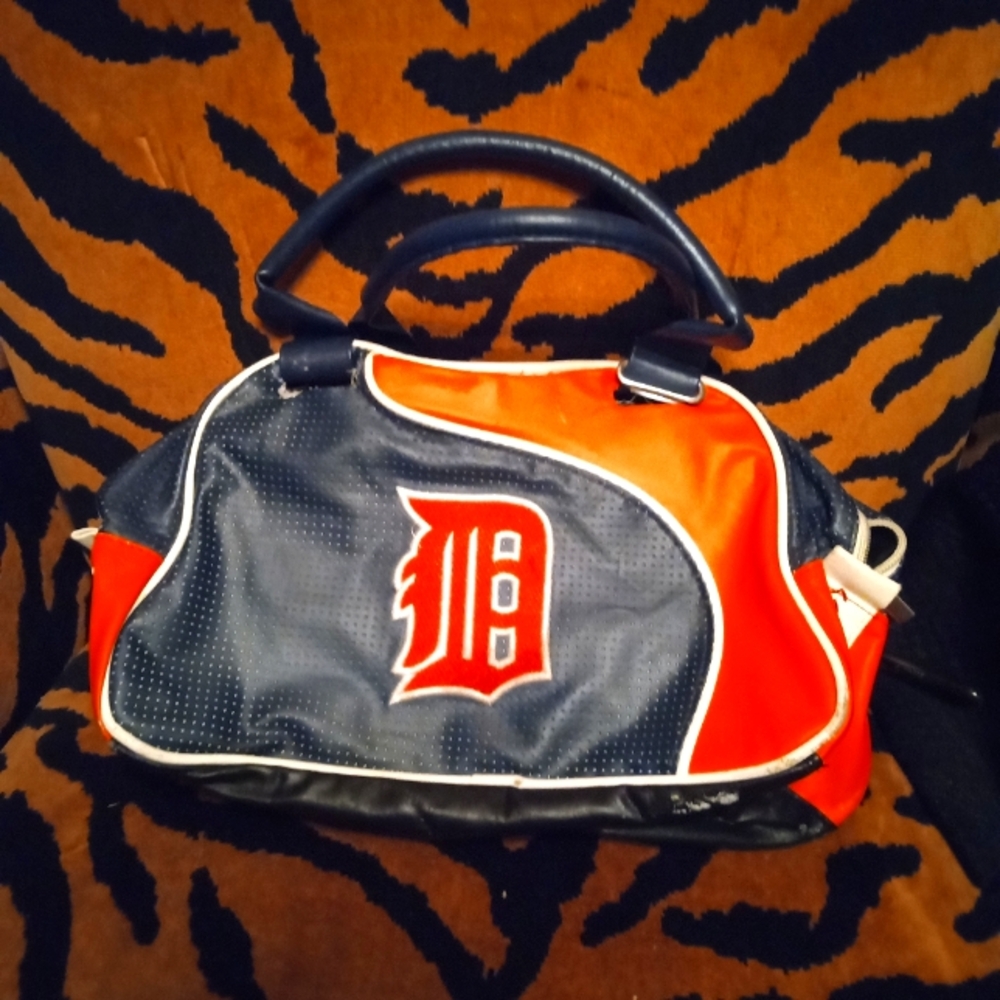 Detroit Handbag exclusive
